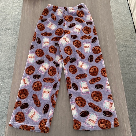 Made With Love and Kisses Cozy Cookie and Milk Kids Pajama Pants - Picture 3 of 4